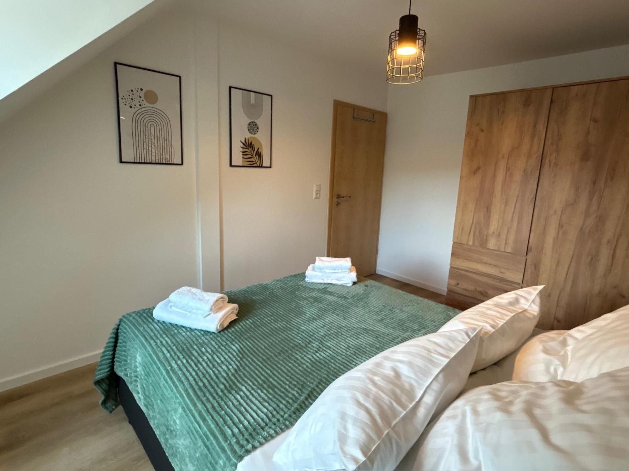 Hoel-moderne In Zentraler Lage, Schallschutzfenster, 24h-self-check-in, Apartment *