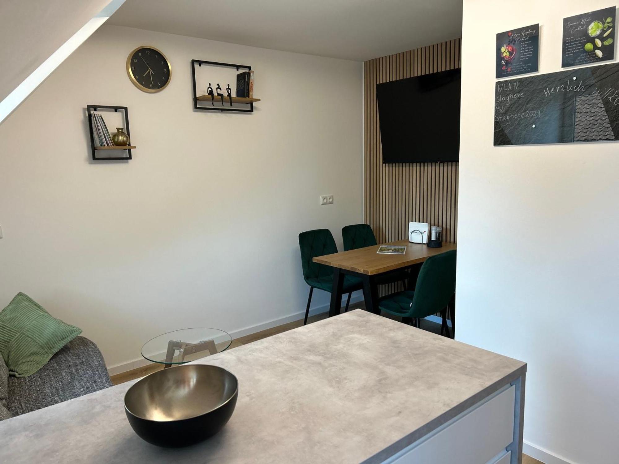 Hoel-moderne In Zentraler Lage, Schallschutzfenster, 24h-self-check-in, Apartment