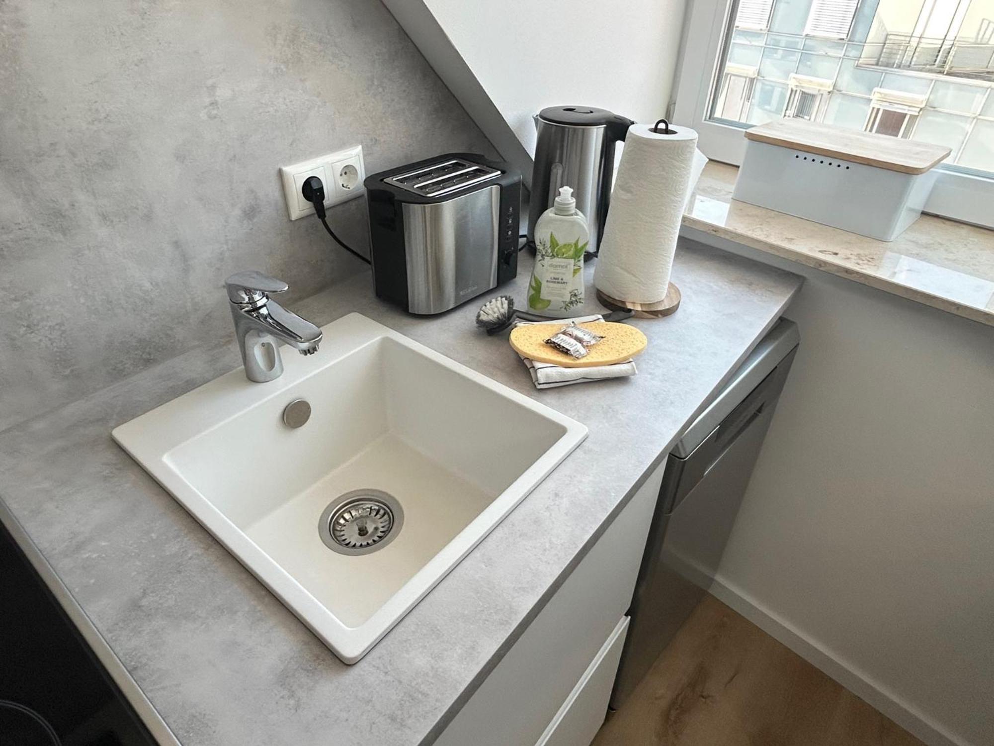 Апартаменты Hoel-moderne In Zentraler Lage, Schallschutzfenster, 24h-self-check-in, Ганновер